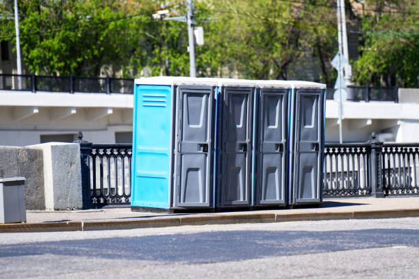 Best Portable bathroom rental  in North Webster, IN