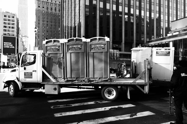 Best Porta potty delivery and setup  in North Webster, IN